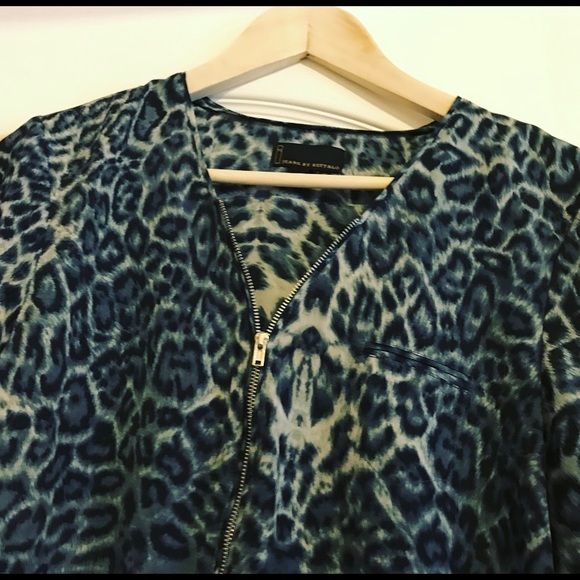 Jeans By Buffalo Blouse - Picture 2 of 5